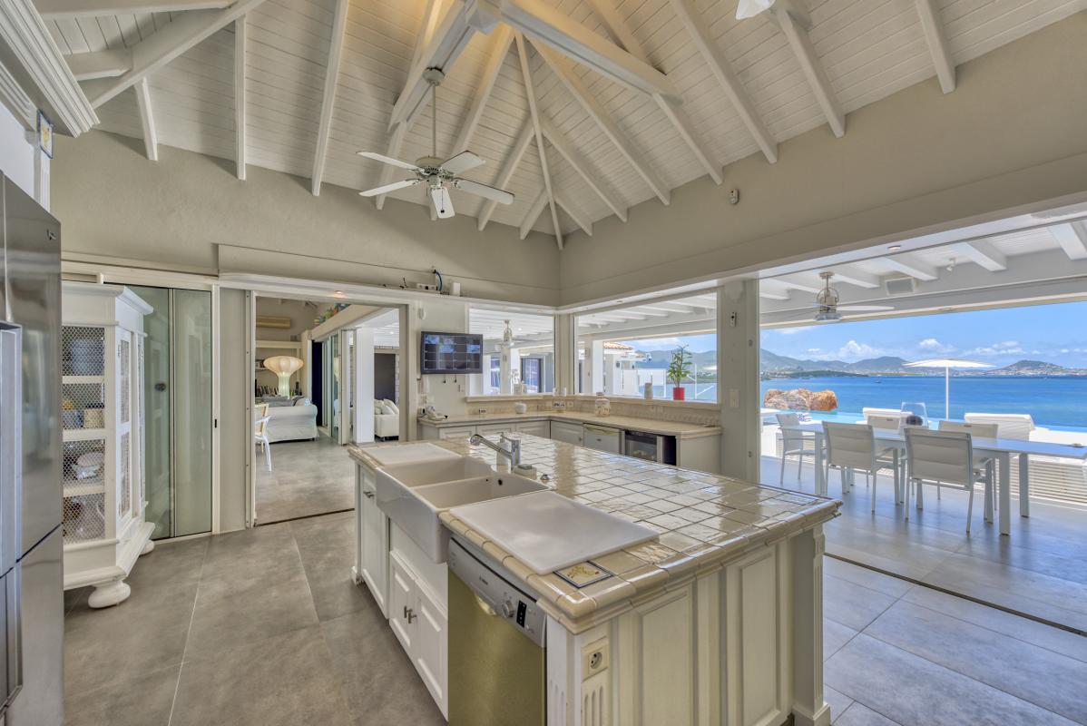 17 Location villa Mirabelle 5 chambres 10 personnes piscine vue mer terres basses saint martin